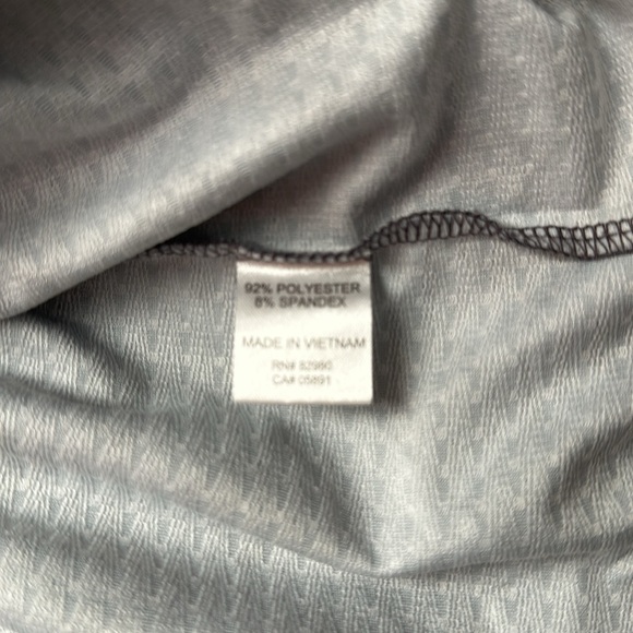 3/4 Zip Athletic Golf Top with Mesh sleeve detail Sz S - Picture 5 of 5